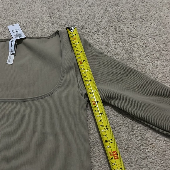 Sun Deh Top - Picture 8 of 11